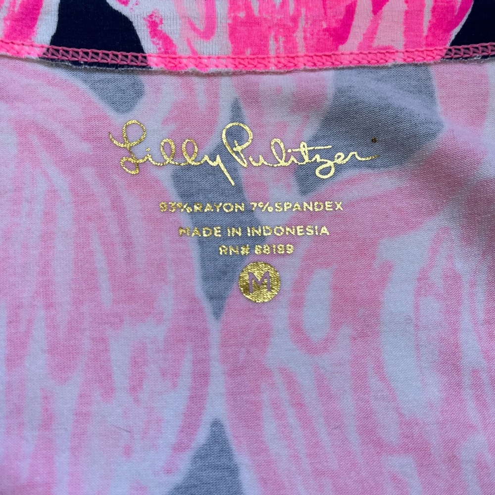 Lilly Pulitzer Vibrant Pink and Navy 3/4 sleeve knit dress. - Picture 3 of 4